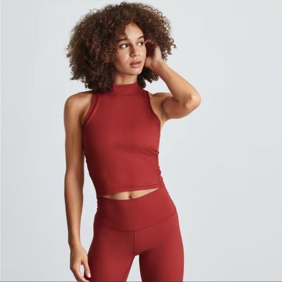 Everlane Tops - NWT Everlane The Perform Mockneck Tank Size S